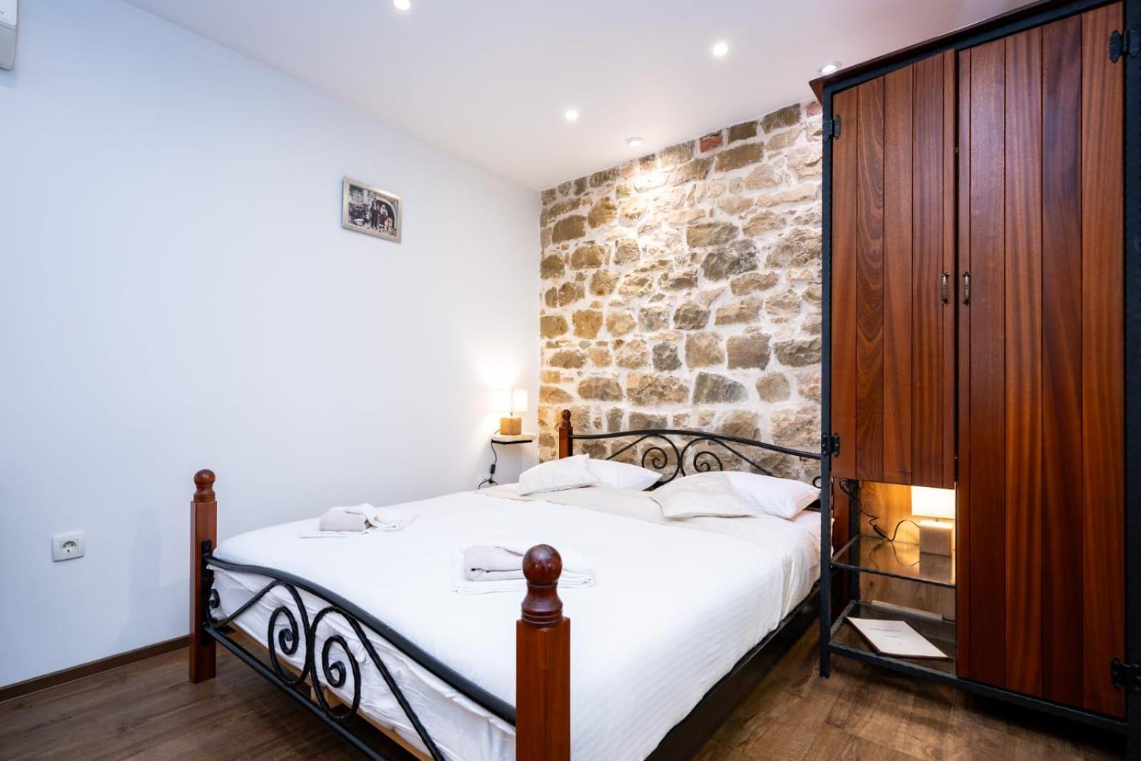 New Rustic Apartments Tonko Split Dış mekan fotoğraf